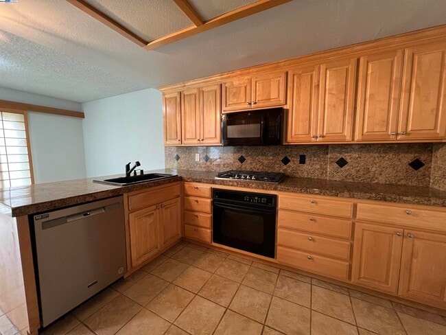 Building Photo - 34930 Sea Cliff Terrace