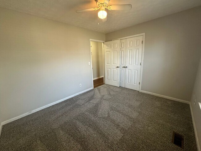 Building Photo - 2302 Medford Campbell Blvd