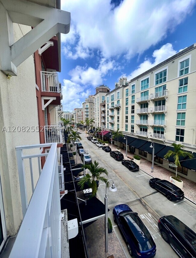 Building Photo - 7275 SW 90th St