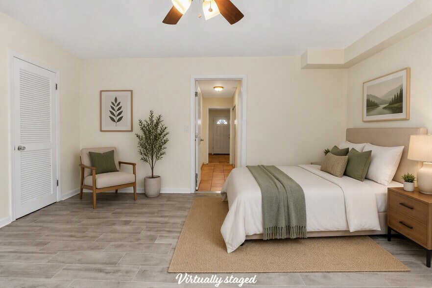 Building Photo - 3641 Bergen Ct
