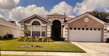 Building Photo - Pool Home screened ....3 bedroom 2 bath home
