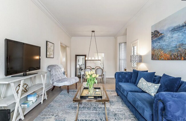 Building Photo - 2578 California St