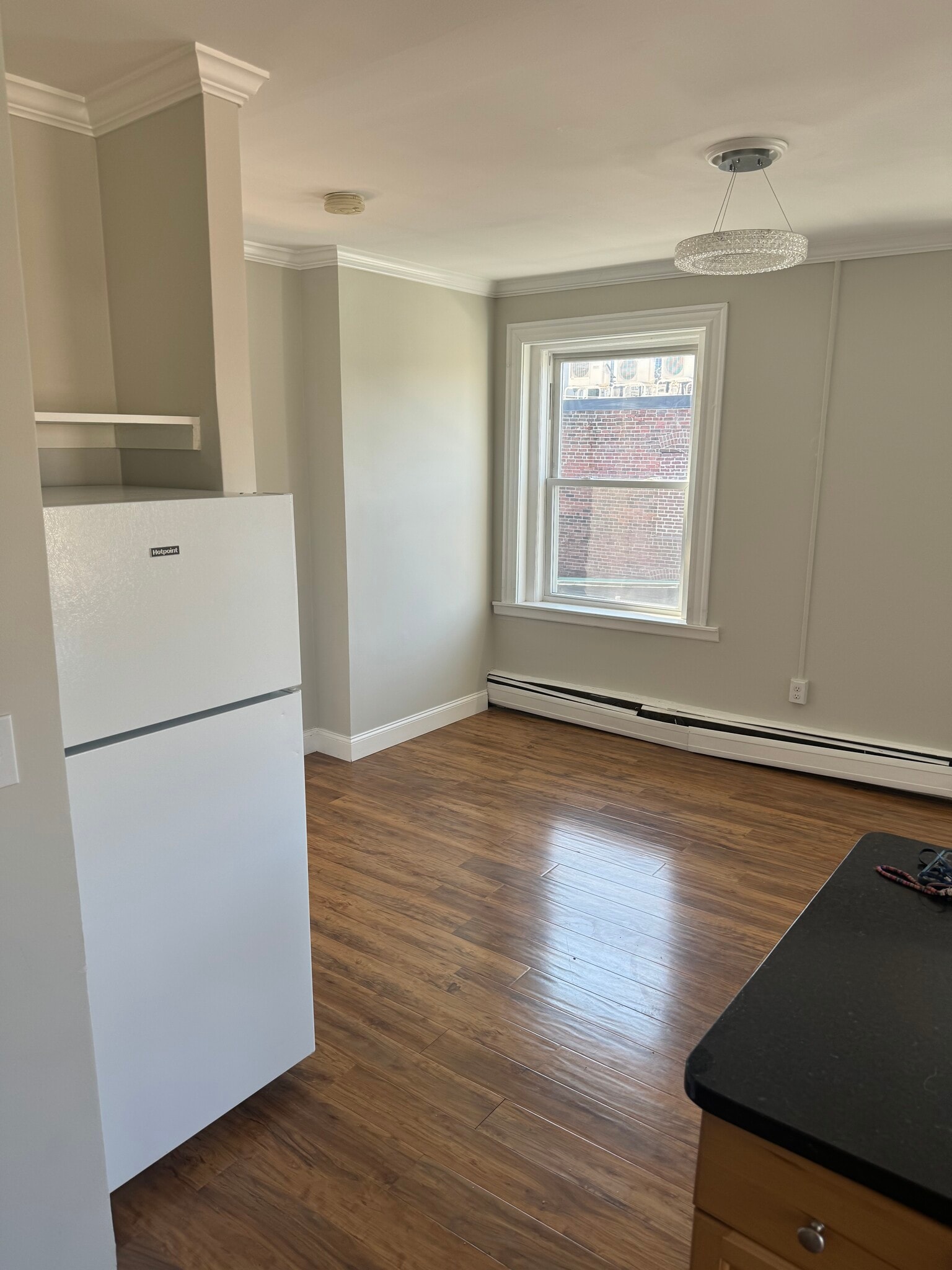 Unit 28 - 24 Fleet St