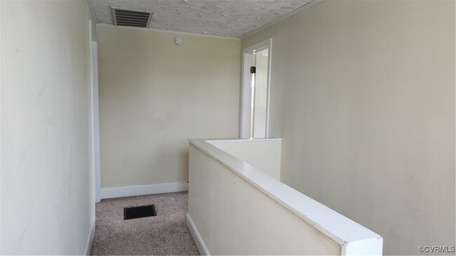 Building Photo - 24816 Sawmill Rd
