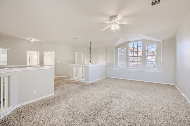 Building Photo - Gated Community