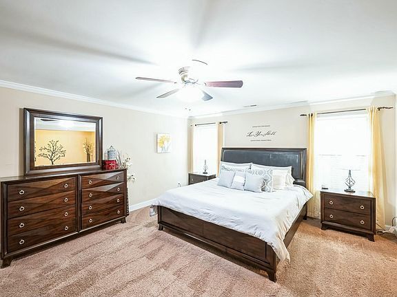 Building Photo - Build Equity While Leasing - Lease and Own...
