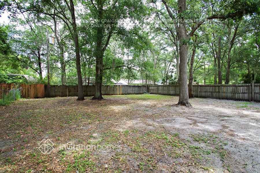Building Photo - 320 San Lanta Cir