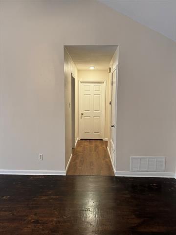 Building Photo - 7008 Fall Creek Ct