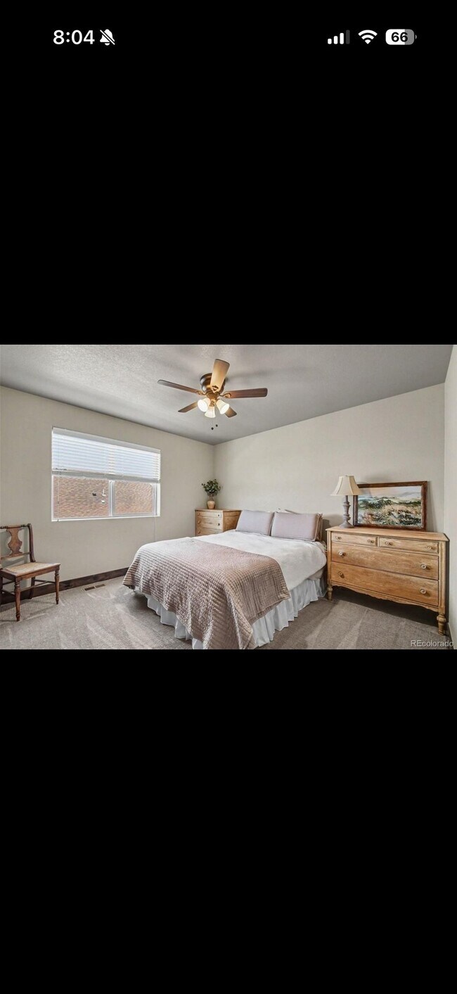 Building Photo - 1833 Castle Hill Dr