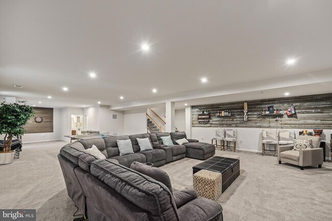 Building Photo - 76 Penns Charter Ln