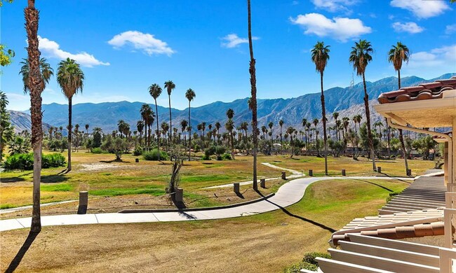 Building Photo - 505 S Farrell Dr