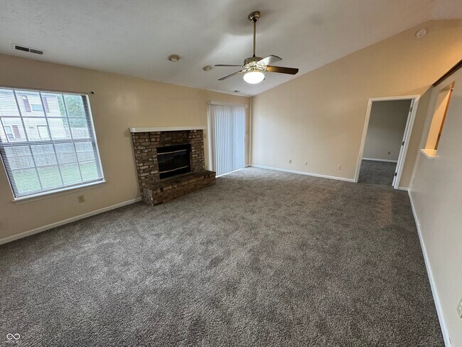 Building Photo - 4012 Jason Ave
