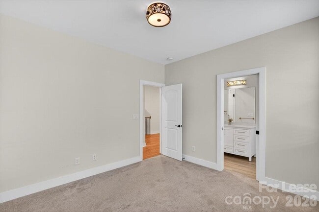 Building Photo - 5201 Valley Stream Rd