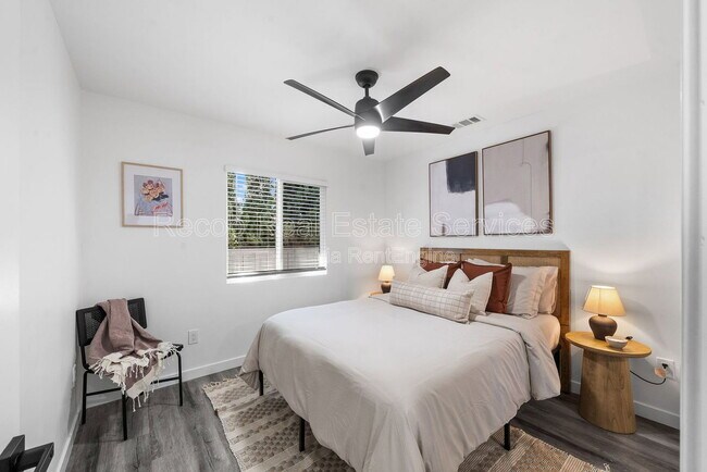 Building Photo - 5116 69th St