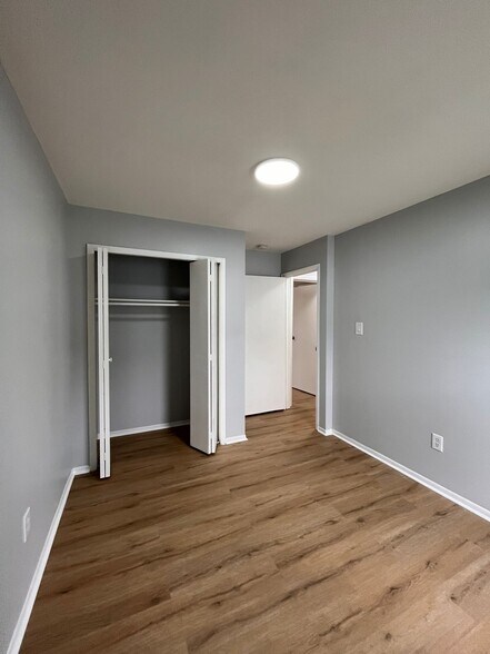 Building Photo - 52 Van Nostrand Ave
