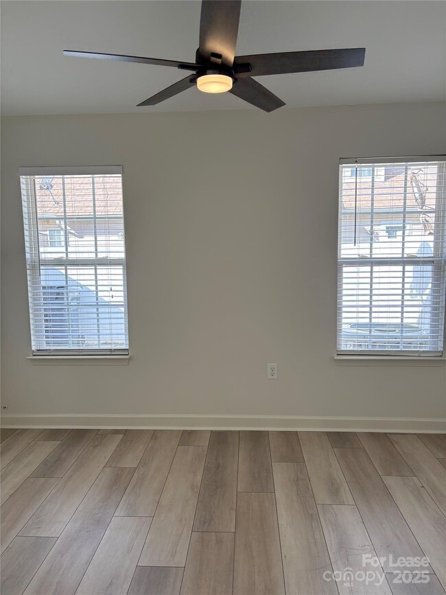Building Photo - 1334 Stoney Creek Ln