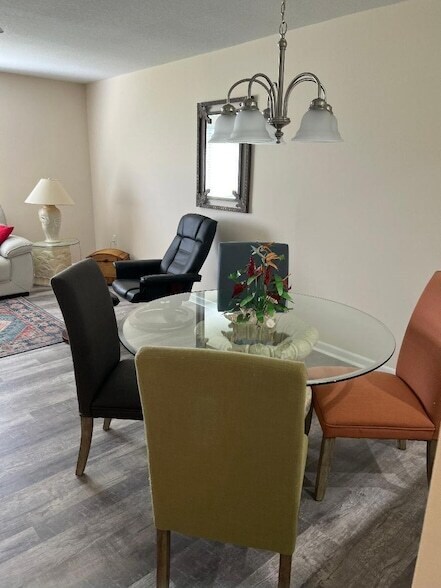 Building Photo - 5403 SE Miles Grant Rd