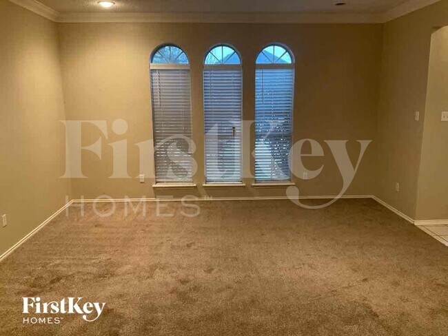 Building Photo - 2329 Bent Brook Dr