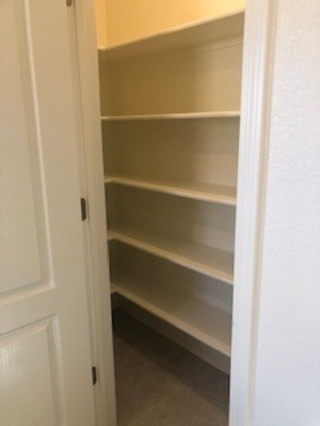 Building Photo - Kiley Ranch Stunner - Close to Everything!