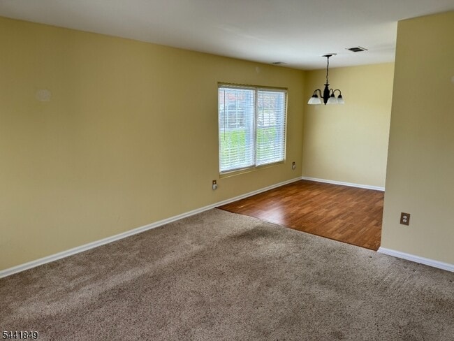Building Photo - 705 Bryant Dr