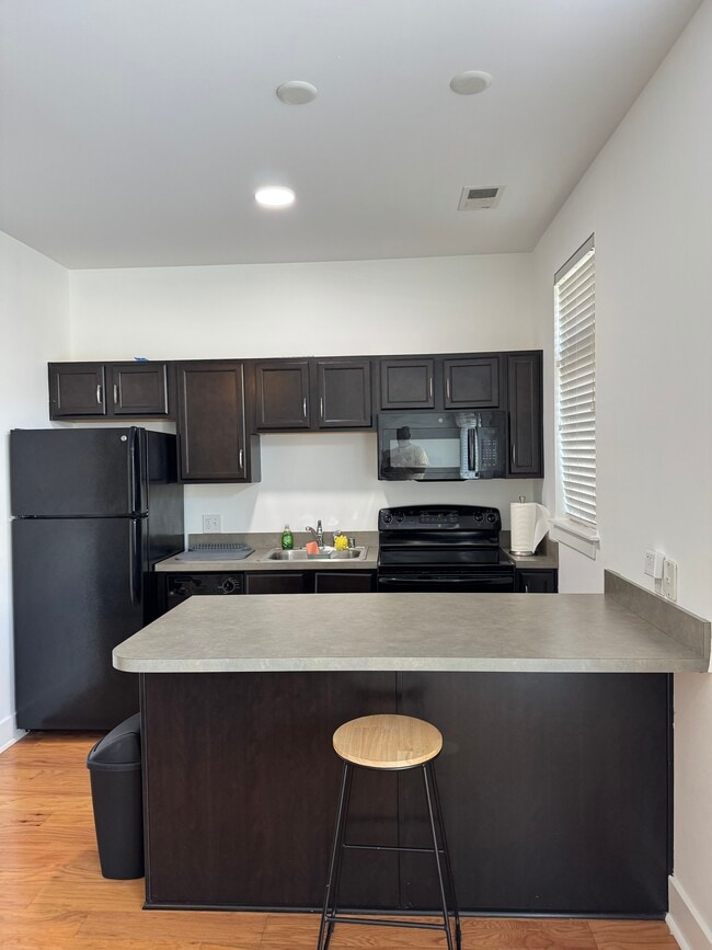 Building Photo - 413 Hancock Green Pl