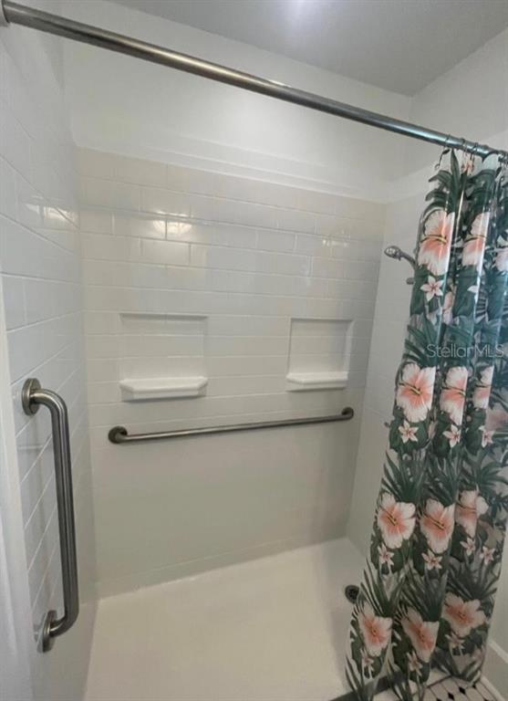 Building Photo - 1231 Highland St N