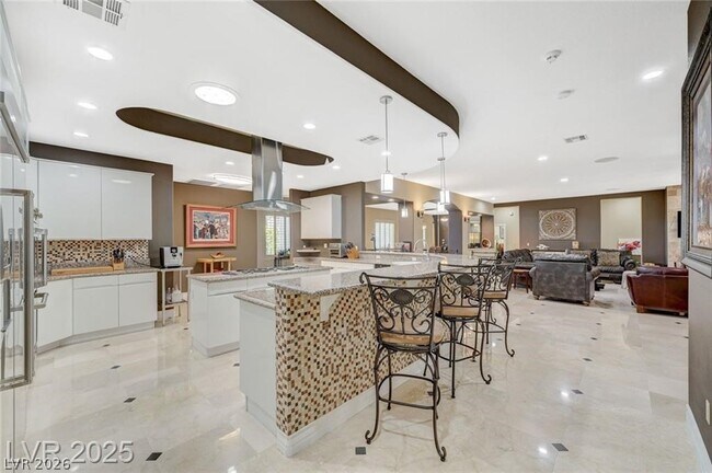 Building Photo - 2101 Grand Island Ct