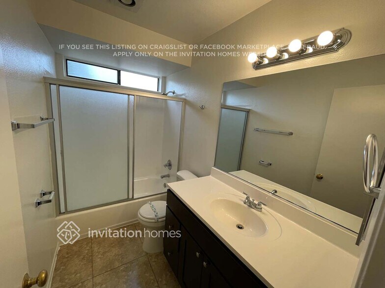 Building Photo - 30240 Santa Cecilia Dr