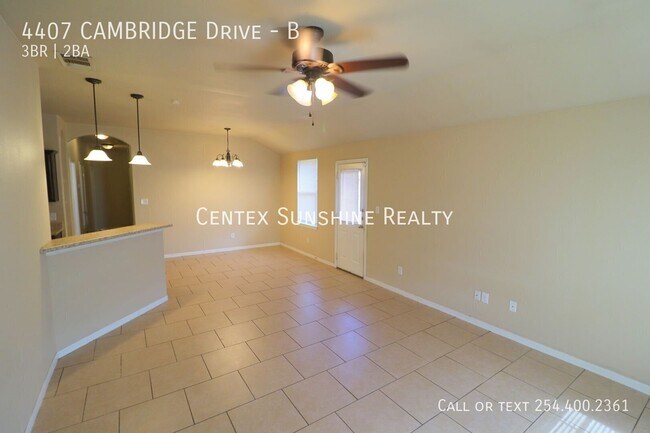Building Photo - 4407 Cambridge Dr