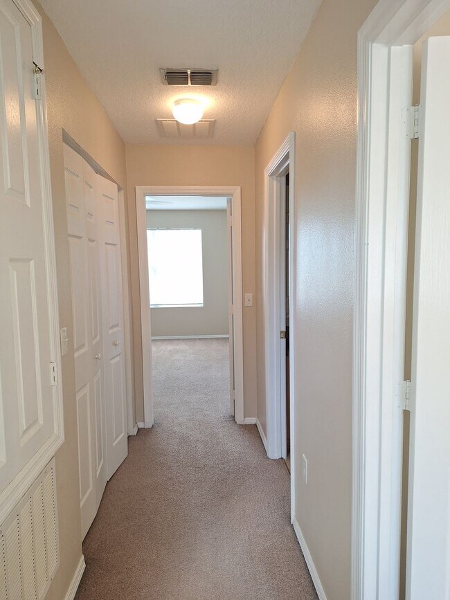 Building Photo - 2BR 2.5BA LANDINGS AT SUGAR MILL TOWNHOME
