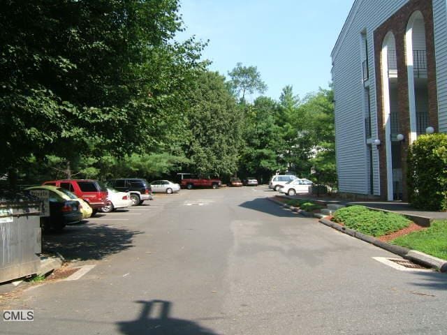 Building Photo - 81 Coalpit Hill Rd