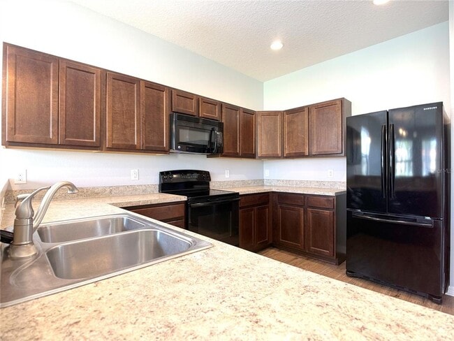 Building Photo - 1282 Clove Dr