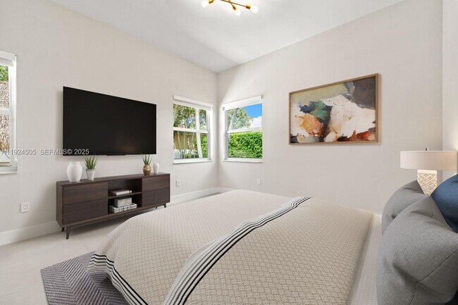 Building Photo - 16160 SW 89th Pl