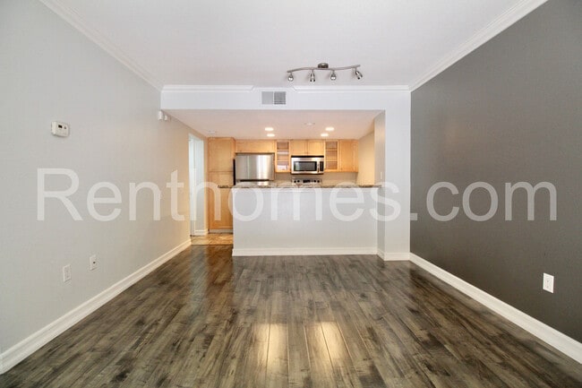 Building Photo - Rancho Bernardo,15377 Maturin Dr #196, Gra...