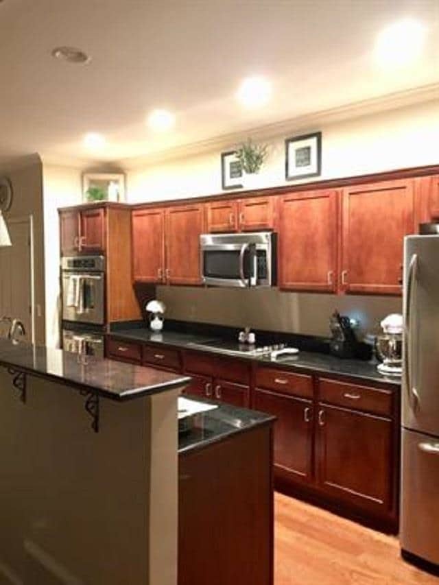 Building Photo - 70 W Carolina Ave