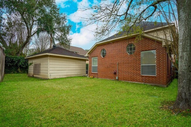 Building Photo - 8915 Wallington Dr