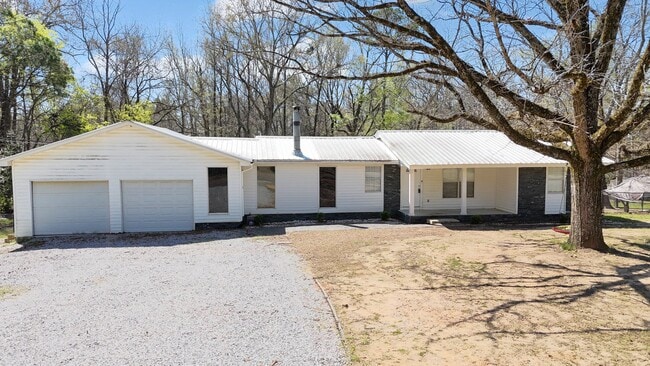 Primary Photo - 1216 Old Ridge Rd
