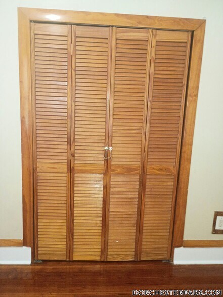 Building Photo - 53 Woolson St
