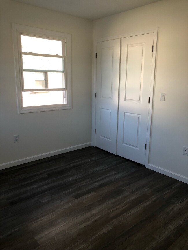 Building Photo - 800 Wolcott Ave