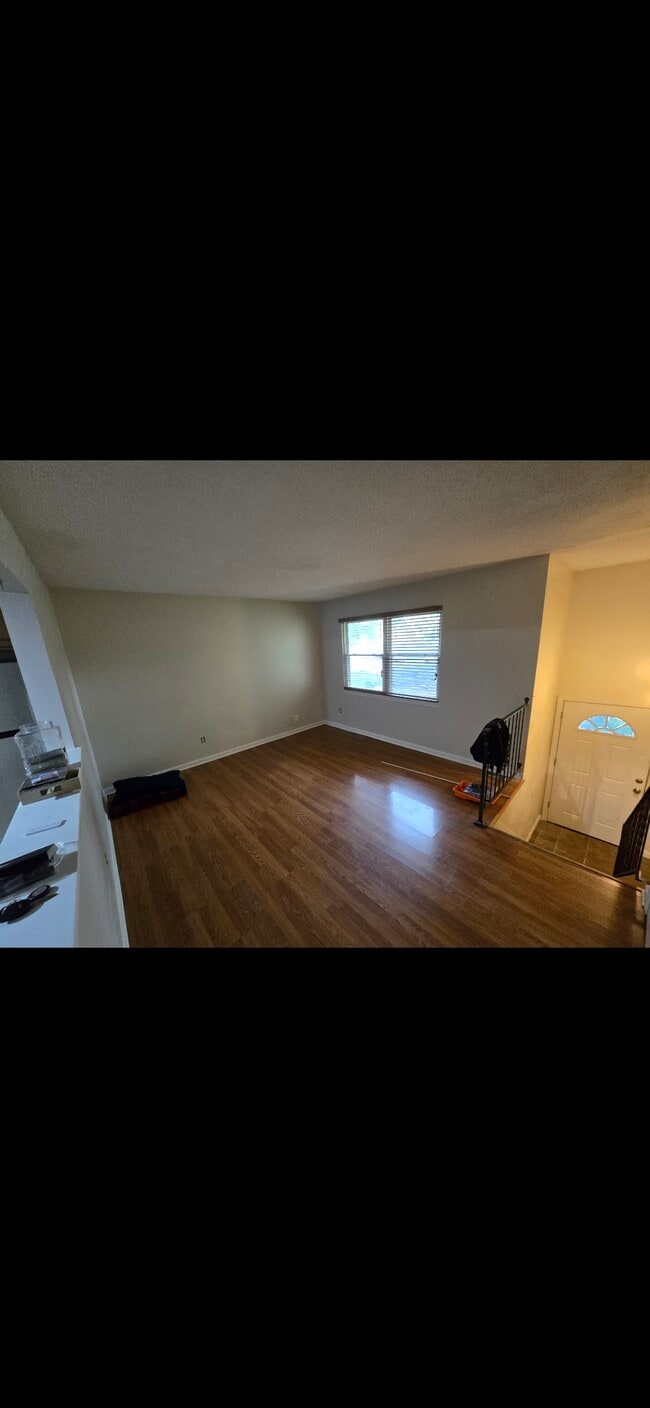 Building Photo - 15006 W 150th Ter