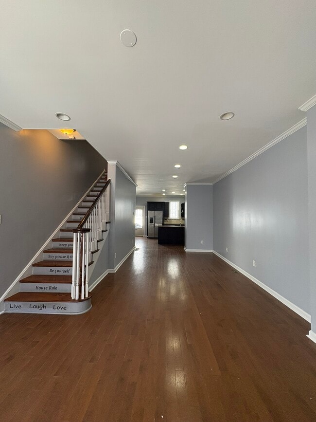 Building Photo - 811 N 15th St