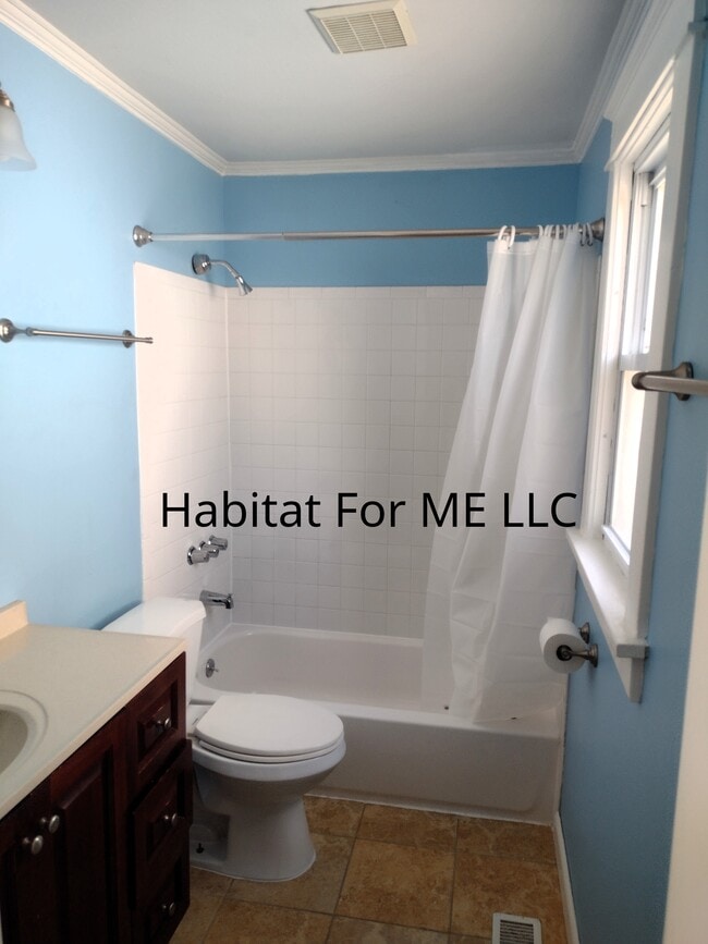 Building Photo - 4 Cone St