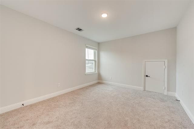 Building Photo - 2900 Evergreen Trail