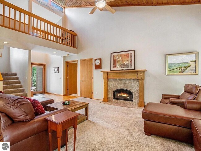 Building Photo - 3005 Wild Juniper Tr