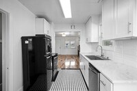 Building Photo - Remodeled 3BR/2BA Brick Bungalow - Fireplace, Finished Basement & Garage