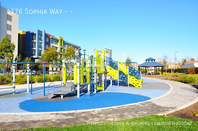 Building Photo - 4176 Sophia Way