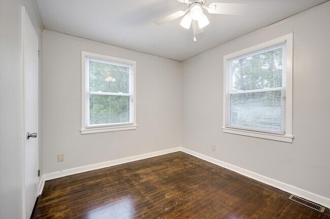 Building Photo - 2509 Reese Ave