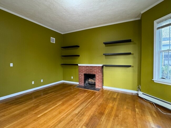 Building Photo - 6 Rockland Pl