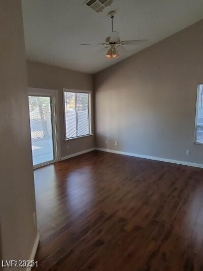 Building Photo - 4928 Forest Oaks Dr