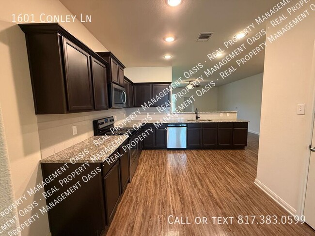 Building Photo - 1601 Conley Ln